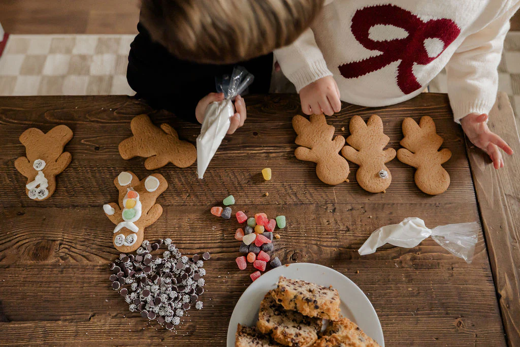Gingerbread Cookie Decorating Kit - Image 3